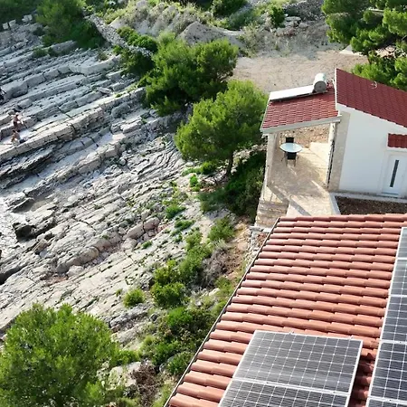 Sol Et Pax Drvenik Veliki